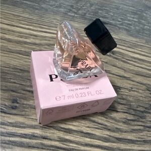 Prada Paradoxe Mini Eau de Parfum - Pink Box, Black Cap